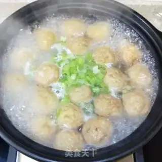Make Carrot fishball soup step 5