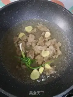 Make Beef gravy soup step 0