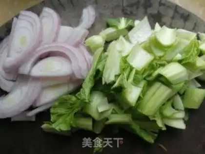 Make Onion cuisine step 1