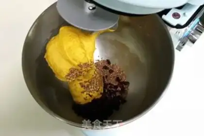 Make Pumpkin step 6