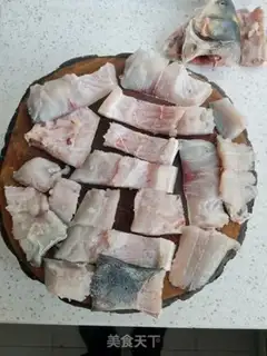 Make Guizhou acid Soupfish step 1