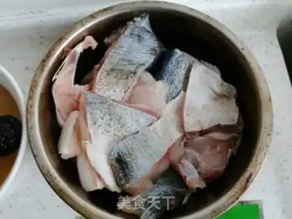 Make Guizhou acid Soupfish step 2