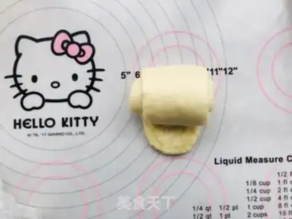 Make Chinese cream toast step 11