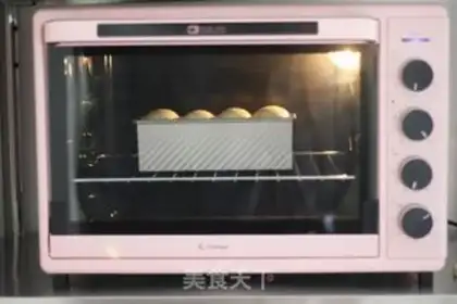 Make Chinese cream toast step 14