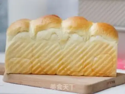 Make Chinese cream toast step 15