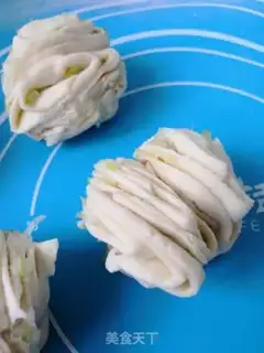 Make Onion rolls step 11