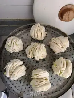 Make Onion rolls step 12