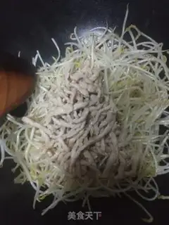 Make Bean sprouts step 4