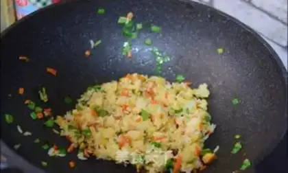 Make Egg bun step 1