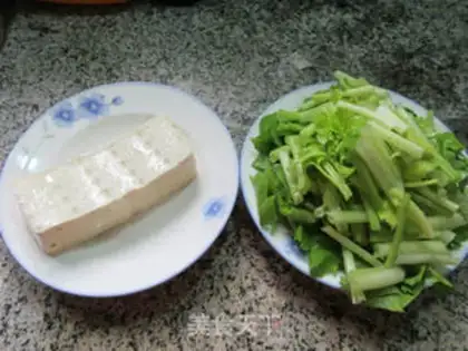 Make Celery makes a thousand tofu step 0