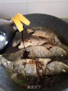 Make Sour sauce and white meat step 0