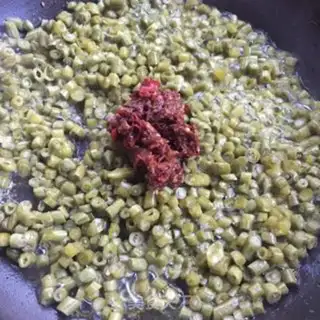Make Spicy soybeans step 3