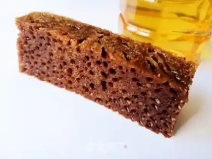 Make A hive cake step 16