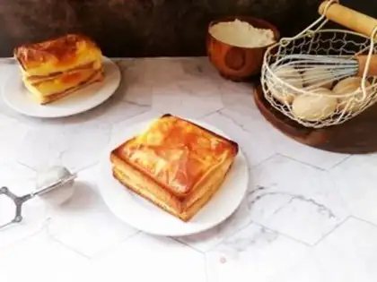 Make Cheese bacon-rich toast step 8