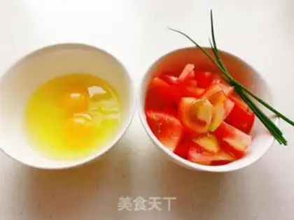 Make Tomato egg soup step 1