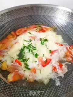 Make Tomato egg soup step 3