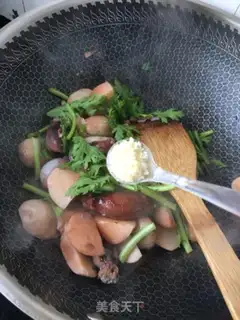 Make The octopus belly burns the taro step 14