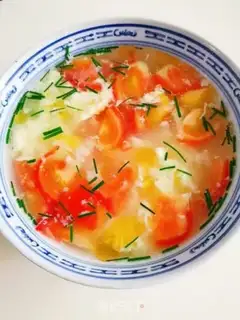 Make Tomato egg soup step 4