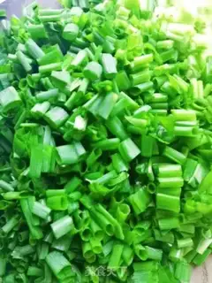 Make Frozen onions step 1
