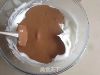 Make Dirty cake rolls step 5