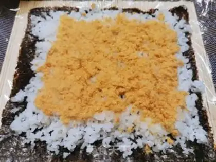Make Chew pine rolls step 5