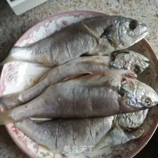 Make Red-hot yellowfish step 2