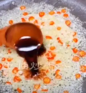 Make Garlic fans steam shrimp step 2