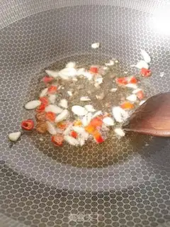 Make A hand tore step 2