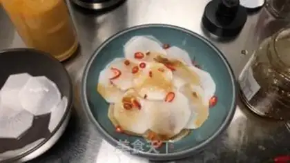 Make Spicy radish step 0