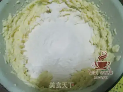 Make Egg-cracker step 2