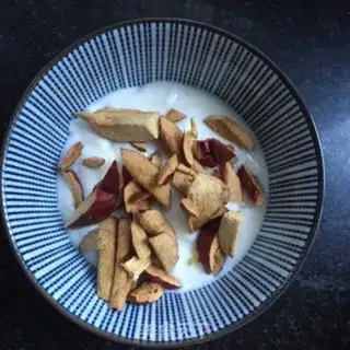 Make Red-tree walnut yogurt step 4