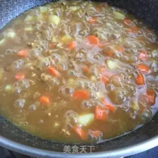 Make Curry meat and potatoes step 7