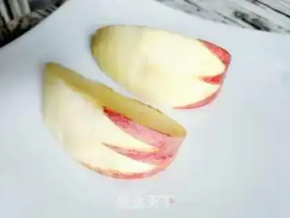 Make Beautiful apples step 4