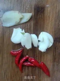 Make Red fish tails step 1