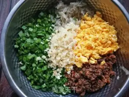 Make Pumpkin, egg dumplings step 17