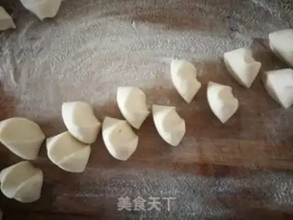 Make Pumpkin, egg dumplings step 22