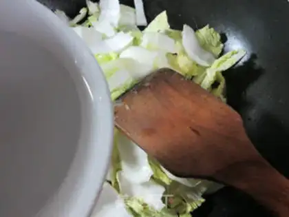 Make Chicken gravy step 9