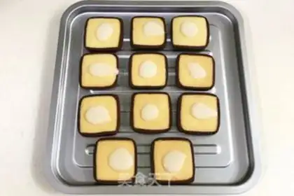 Make Toon omelet cookies step 13
