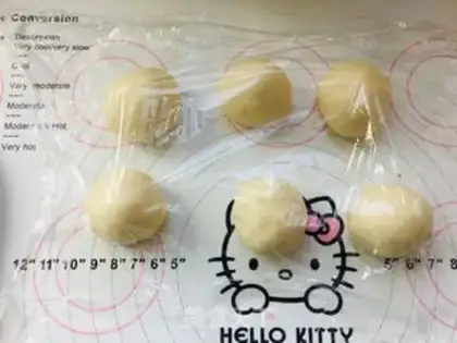 Make Mini pineapple bun step 4