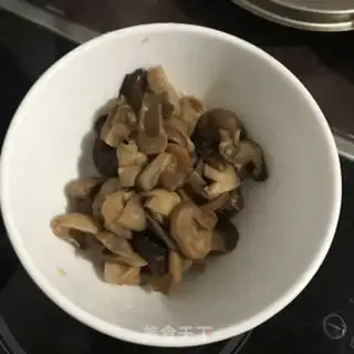 Make Fresh soup noodles step 3