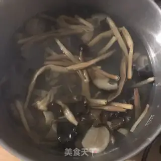 Make Fresh soup noodles step 6