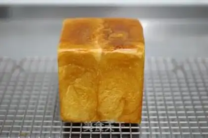 Make Water cube white toast step 15