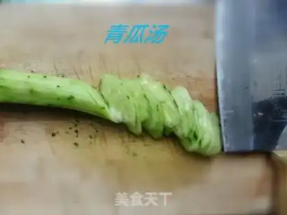 Make Four seasons of cucumber soup step 2