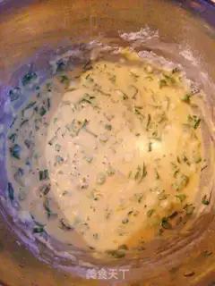 Make Garlic eggcake step 2