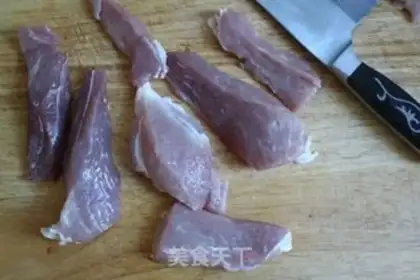 Make Red pine rolls step 1