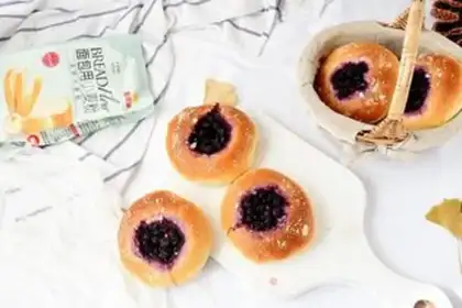 Make Blueberry bread step 9