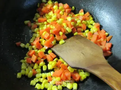 Make A fragrance cashew carrot corn step 7