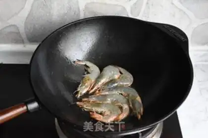 Make Shrimp with cabbage step 3