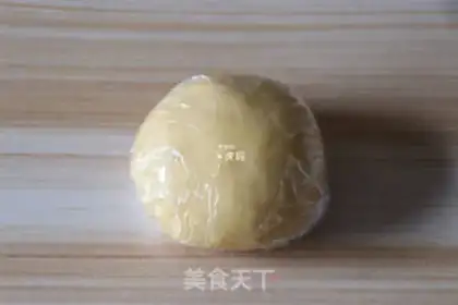 Make Button cookies step 6