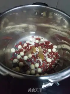 Make Lotus Red Bean soup step 1